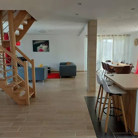 Feriehus Jolie Maison Entre Terre Et *