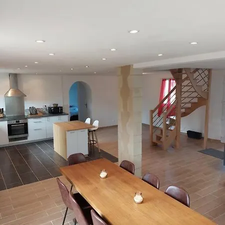 Feriehus Jolie Maison Entre Terre Et *